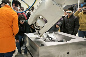 BUILD A PROMISING FUTURE FOR THE MOLD MAKING INDUSTRY